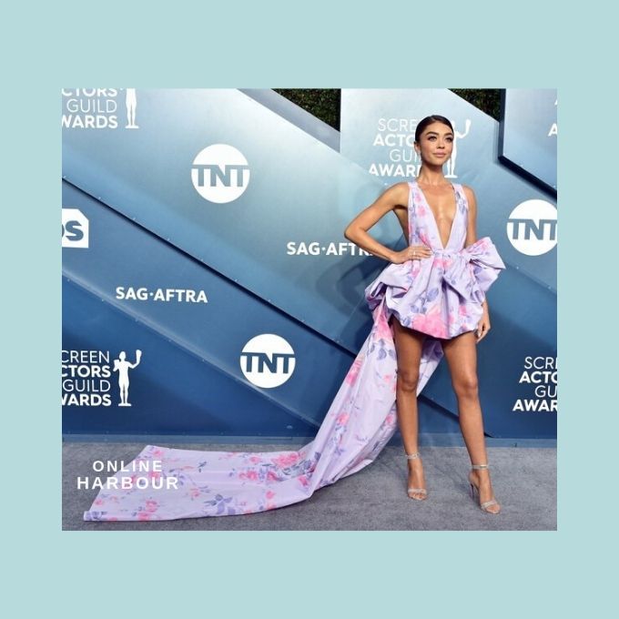 Sarah Hyland at the SAG Awards 2020