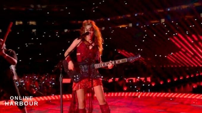 Shakira and JLo at the Super Bowl 2020 28